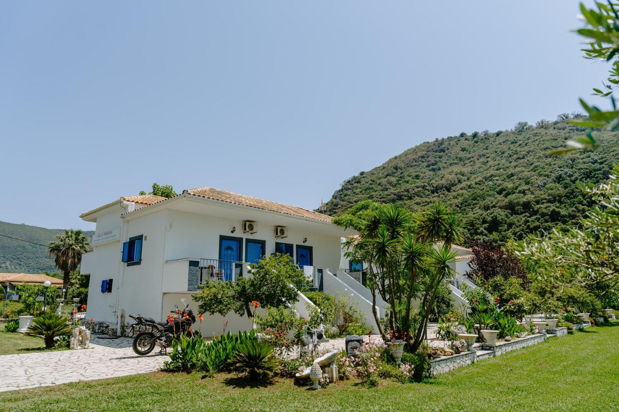 Villa Marina Perdika  Buitenkant foto