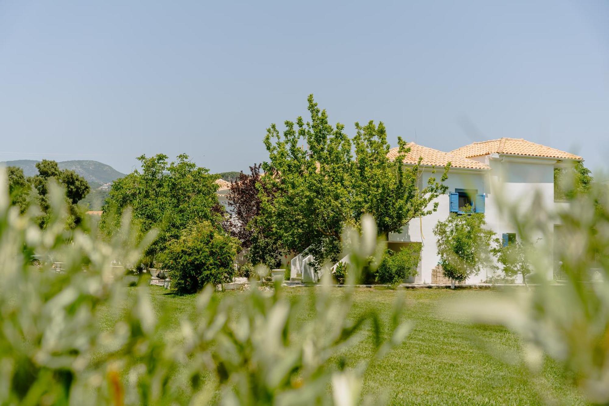 Villa Marina Perdika  Buitenkant foto