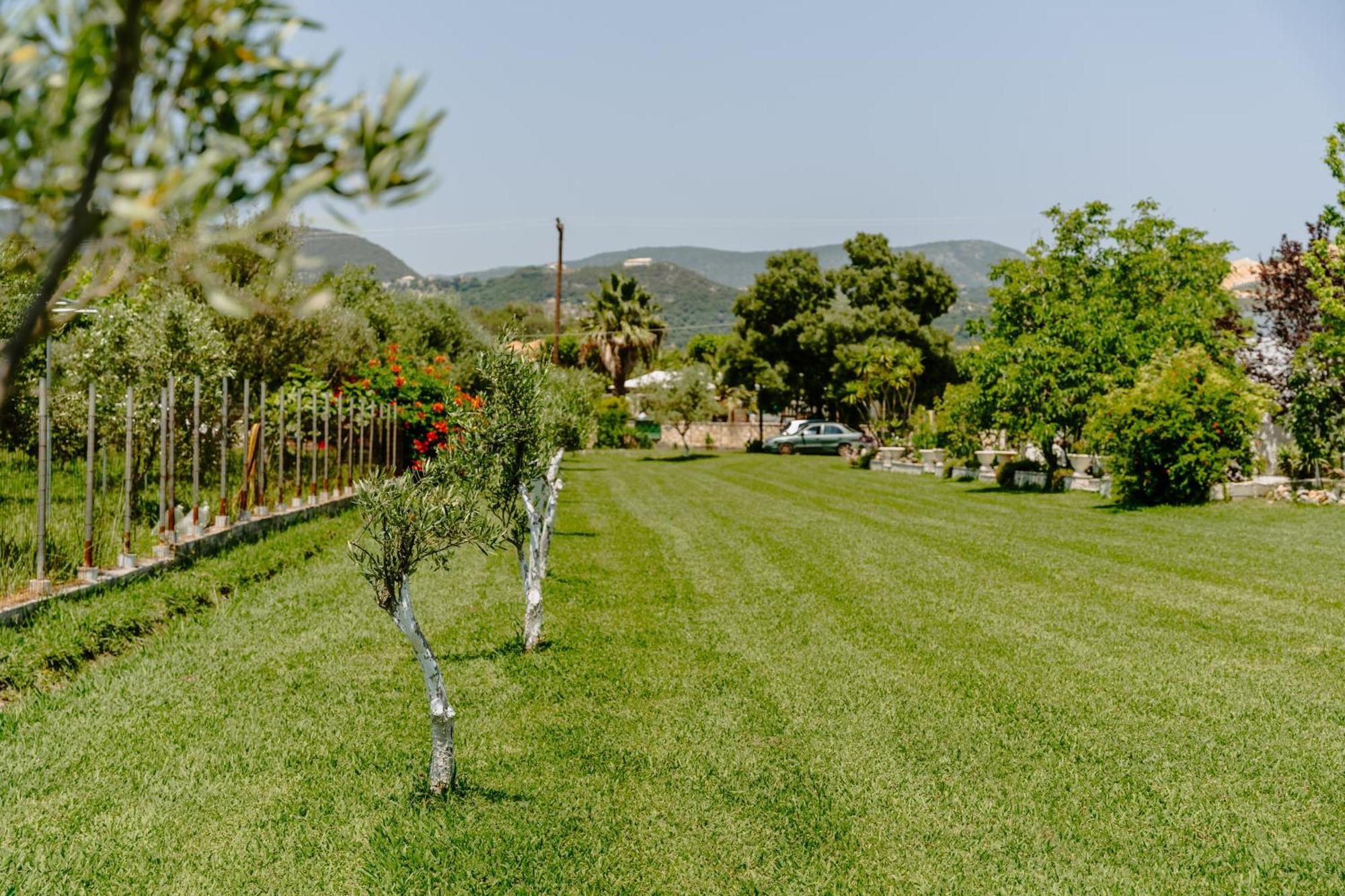Villa Marina Perdika  Buitenkant foto