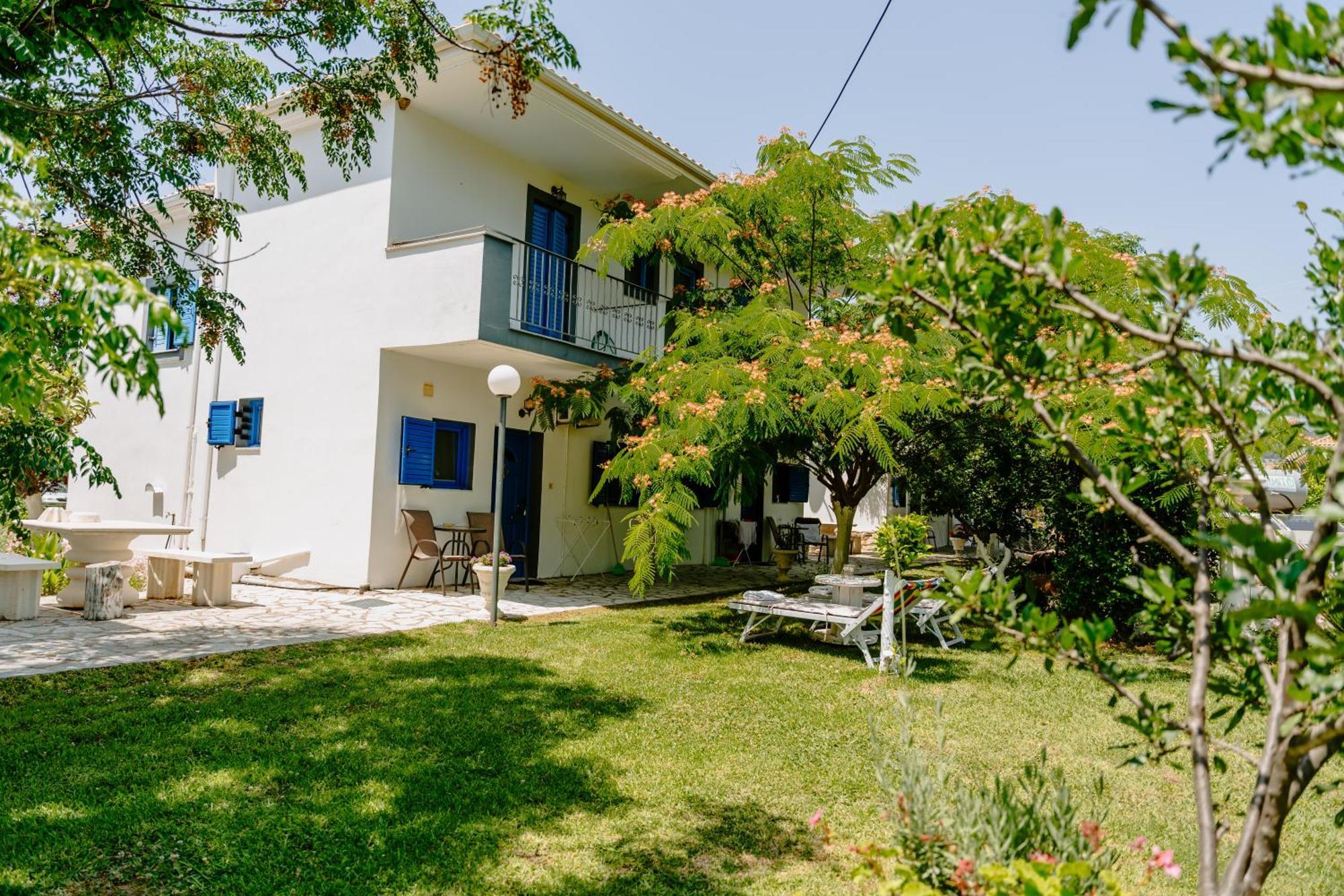 Villa Marina Perdika  Buitenkant foto